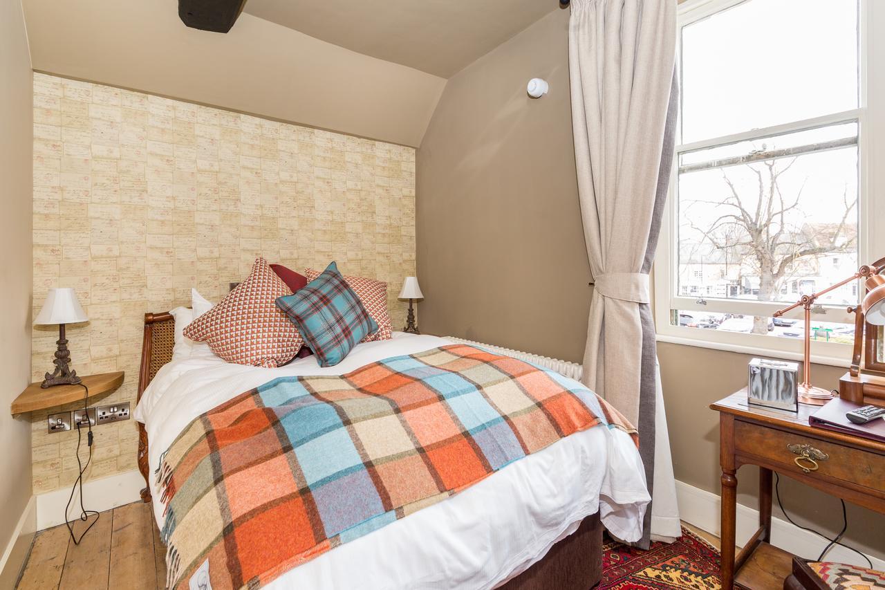 The Bull Hotel Olney Esterno foto