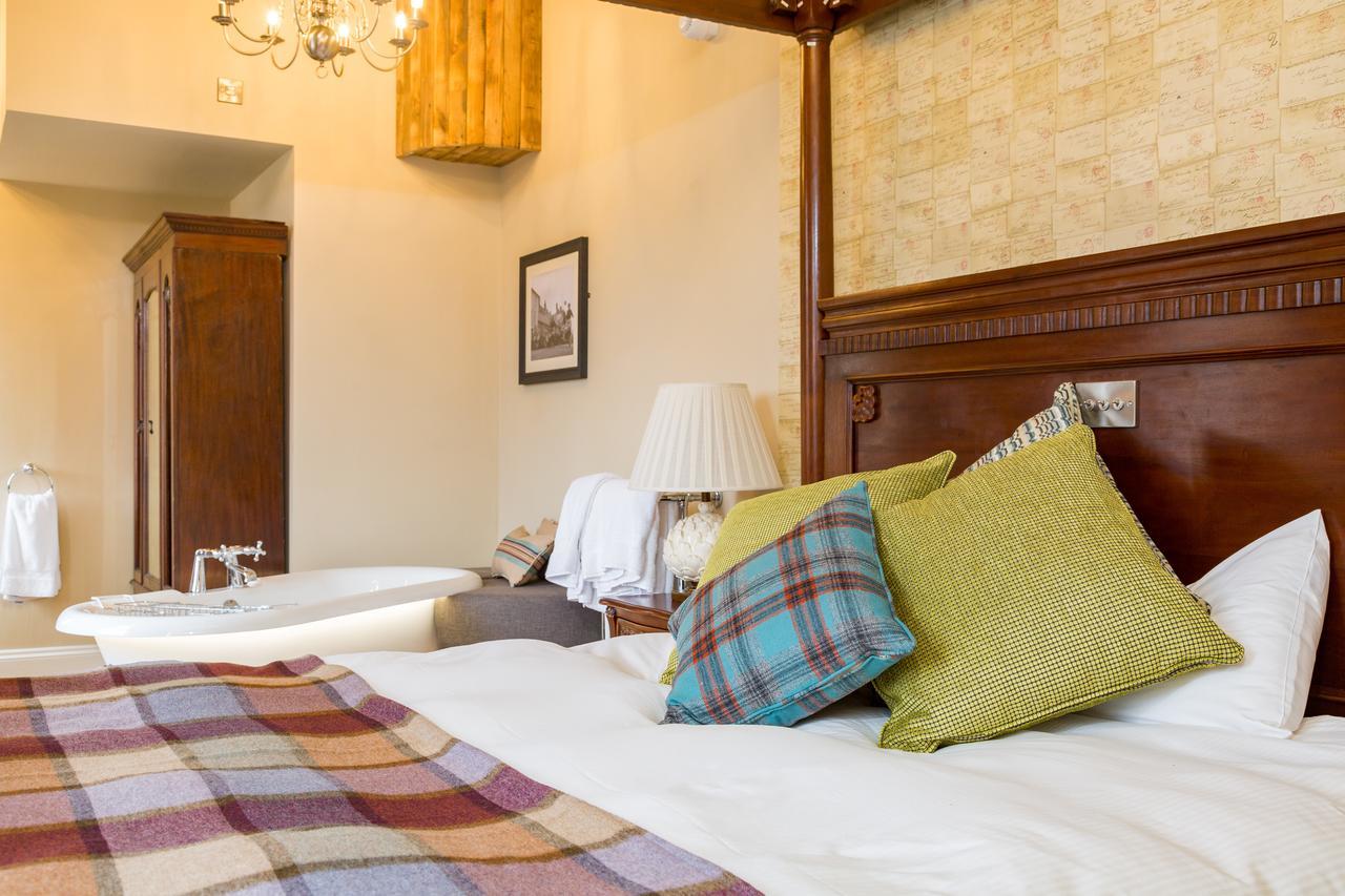 The Bull Hotel Olney Esterno foto