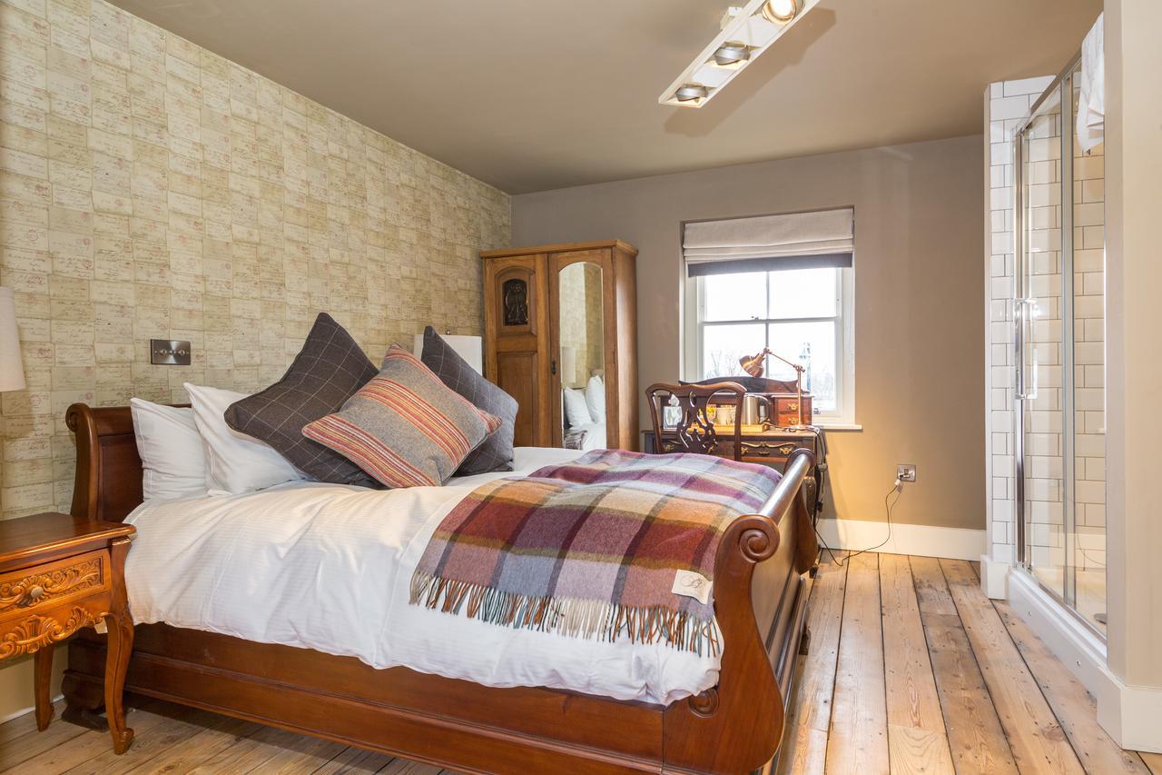 The Bull Hotel Olney Esterno foto