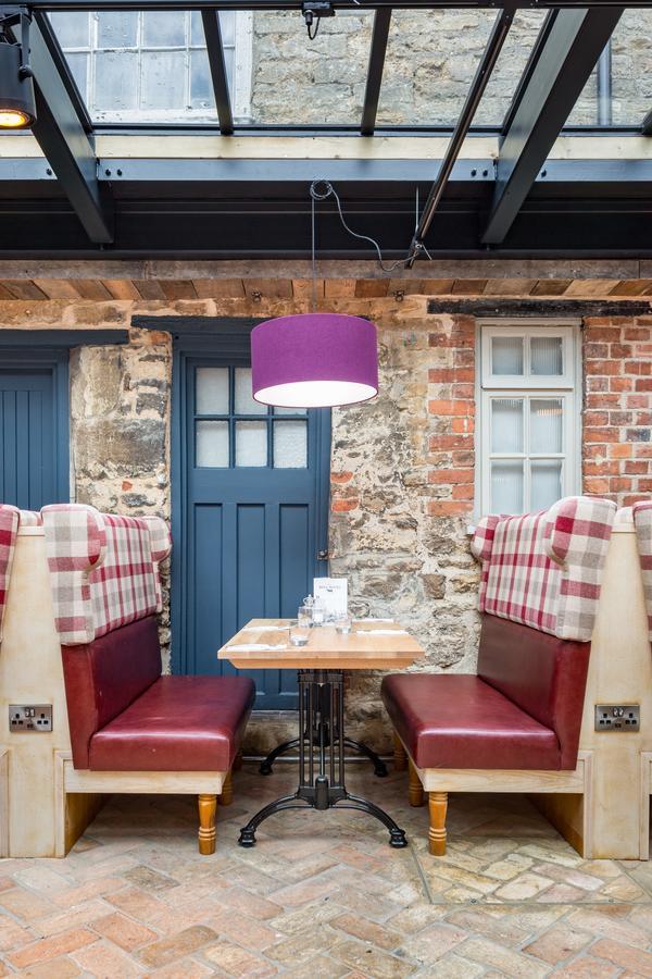 The Bull Hotel Olney Esterno foto