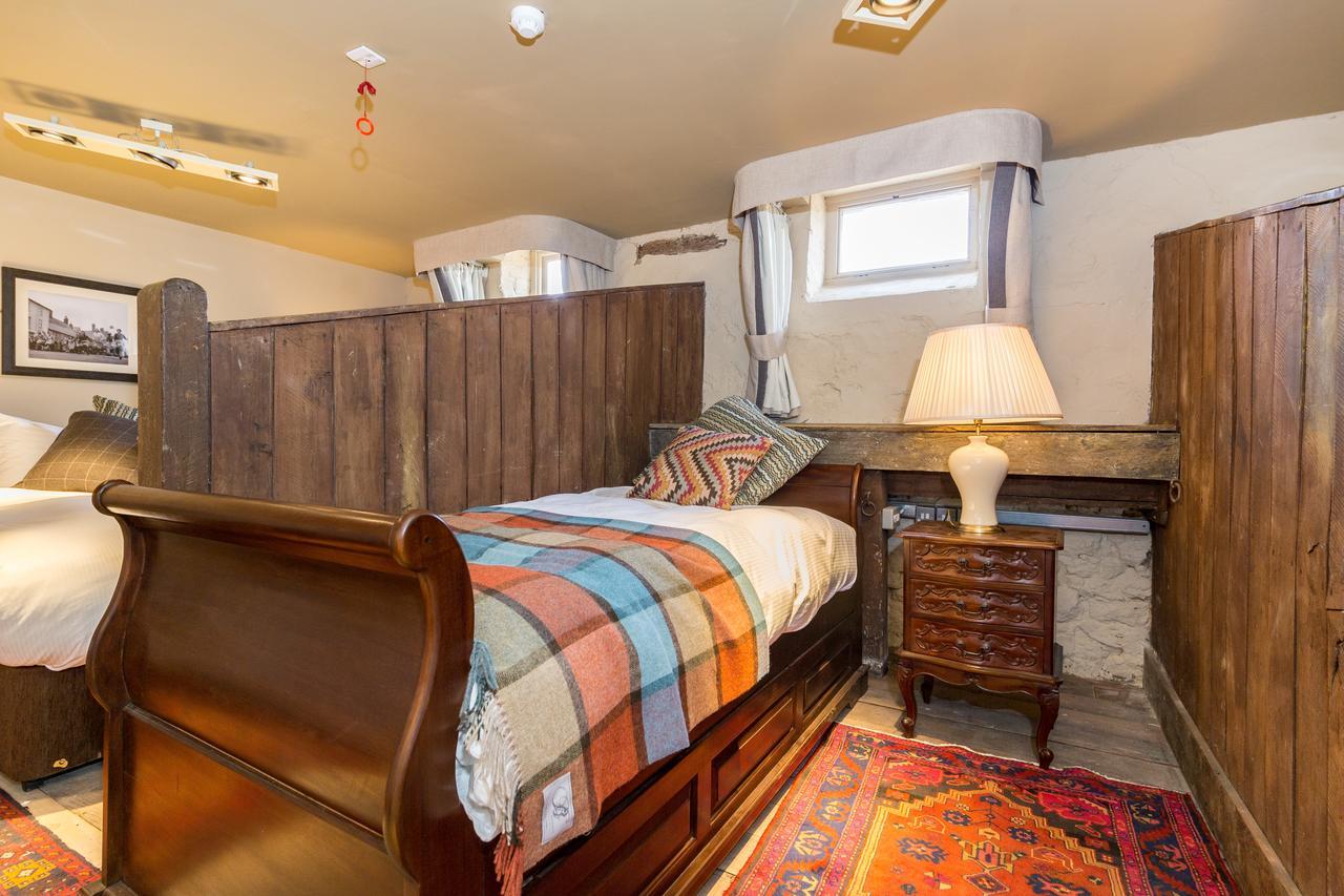 The Bull Hotel Olney Esterno foto
